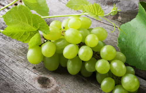 Green grapes